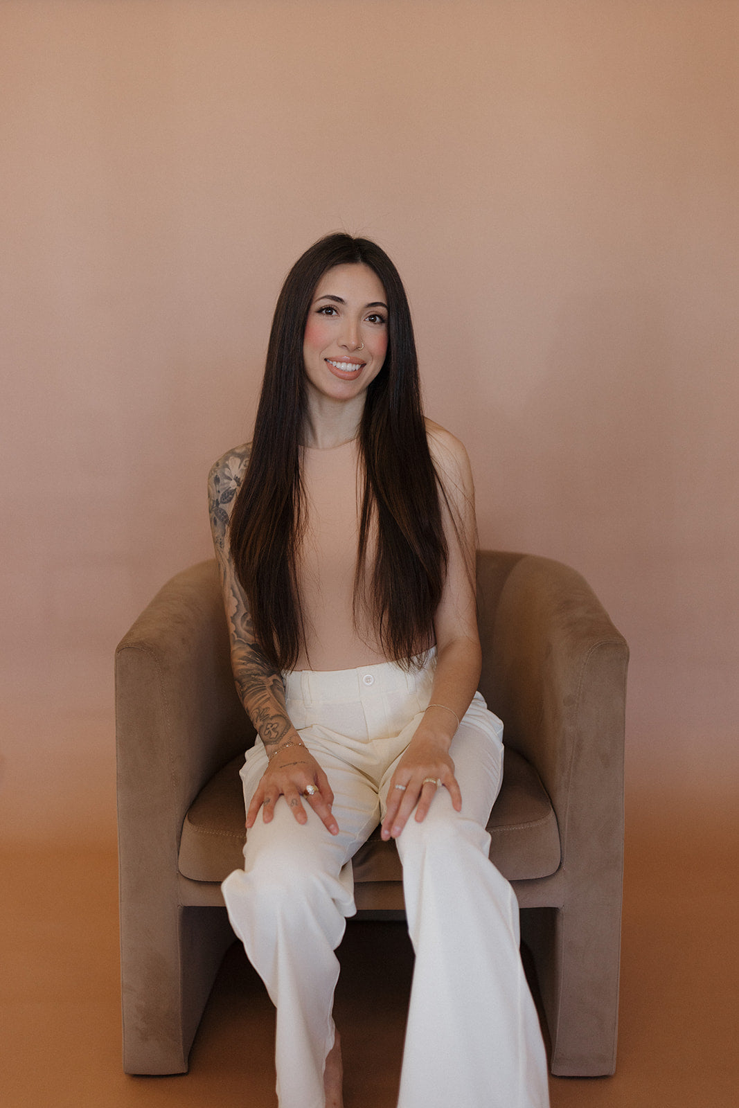 Alicia, stylist at Kinsley and Mane hair salon